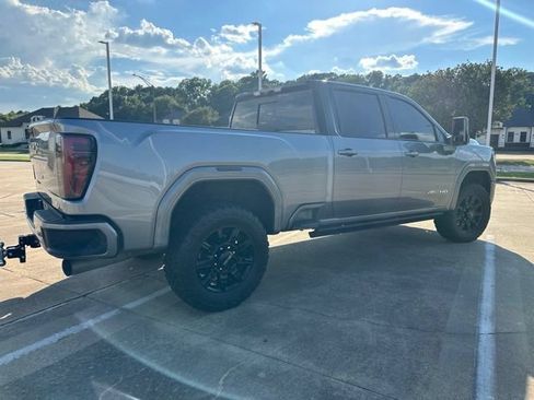 Certified 2024 GMC Sierra 2500 AT4 w/ AT4 Premium Plus Package AWD/4WD image 4