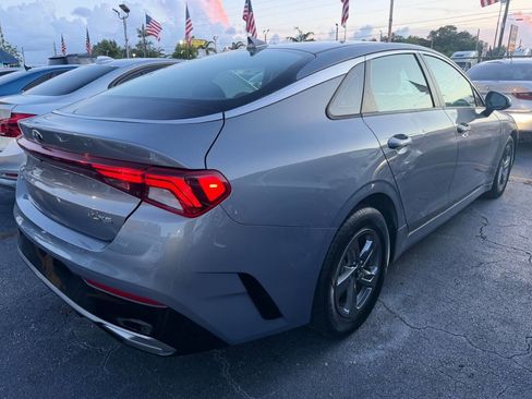 Used 2021 Kia K5 LXS FWD image 5
