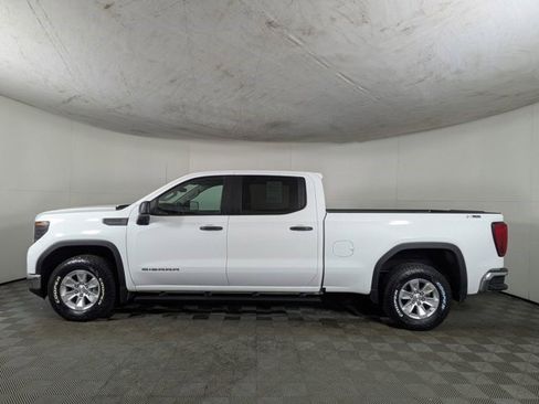 Used 2023 GMC Sierra 1500 Pro w/ Pro Value Package image 3