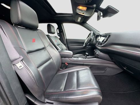 Used 2024 Dodge Durango GT image 28