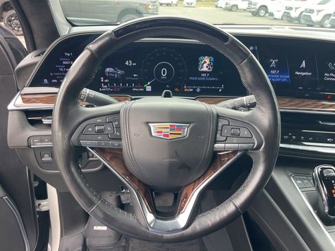 Used 2023 Cadillac Escalade ESV Sport Platinum image 16