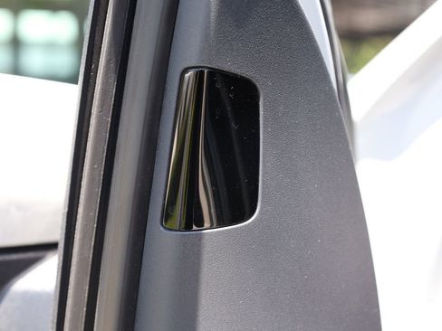 Used 2023 Ford F150 Raptor image 15