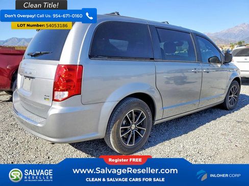 Used 2018 Dodge Grand Caravan GT FWD image 4