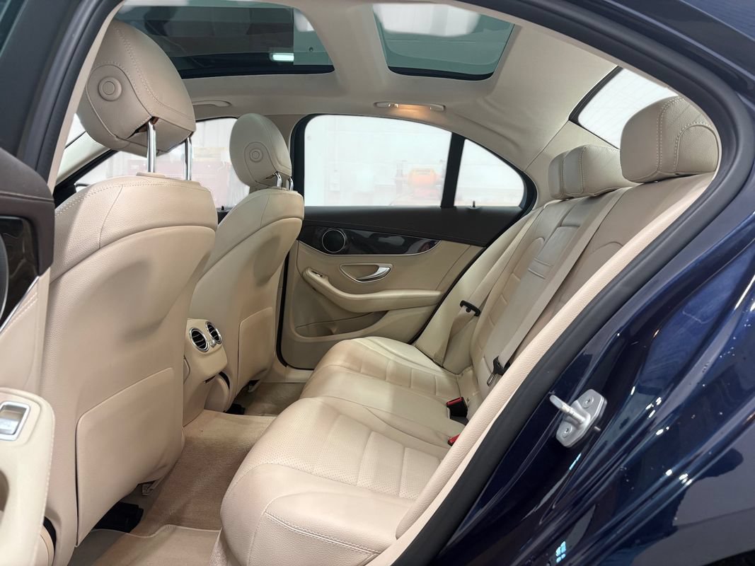 Used 2016 Mercedes-Benz C 300 4MATIC Sedan image 12