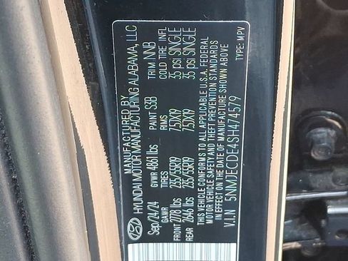 Used 2025 Hyundai Tucson Limited AWD/4WD image 27