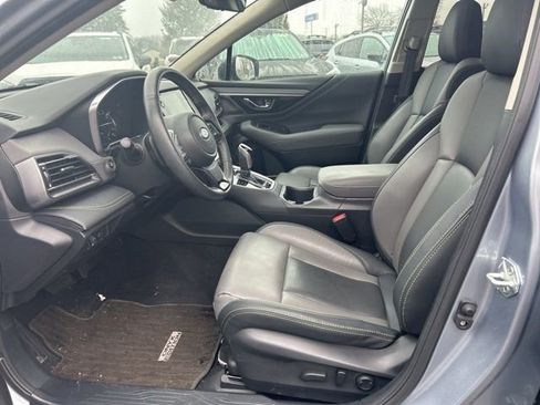 Used 2024 Subaru Outback Onyx Edition image 12