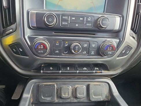 Used 2018 Chevrolet Silverado 2500 LTZ w/ LTZ Plus Package AWD/4WD image 9