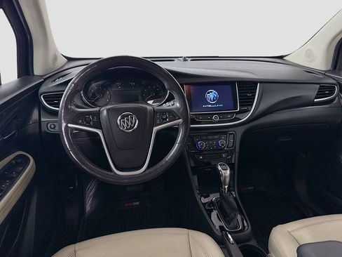 Used 2019 Buick Encore Essence image 14