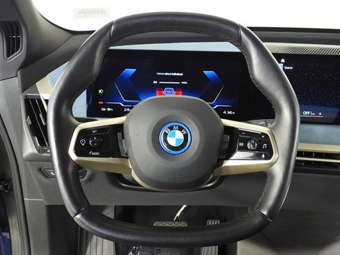 Used 2023 BMW iX xDrive50 w/ Sport Package AWD/4WD image 26