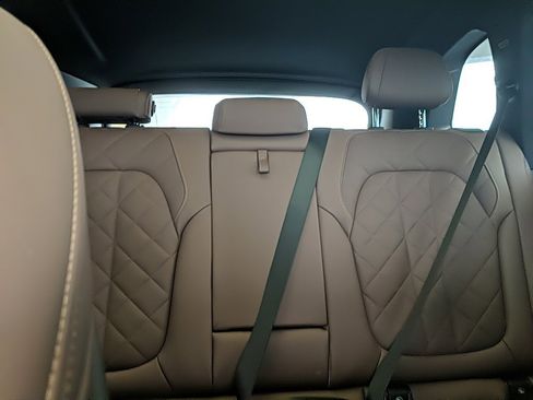 Used 2024 BMW X5 xDrive50e w/ M Sport Package image 26