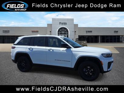 New 2026 Jeep Grand Cherokee Altitude
