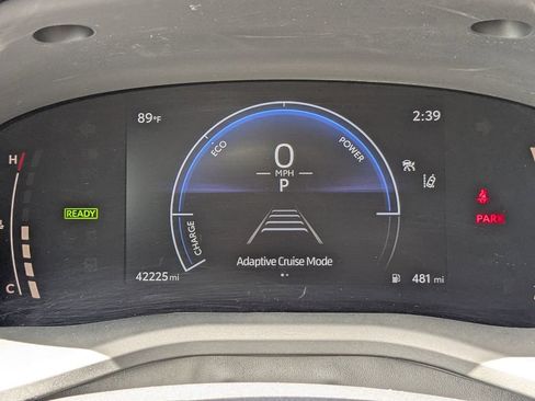 Used 2025 Toyota Camry LE FWD image 24