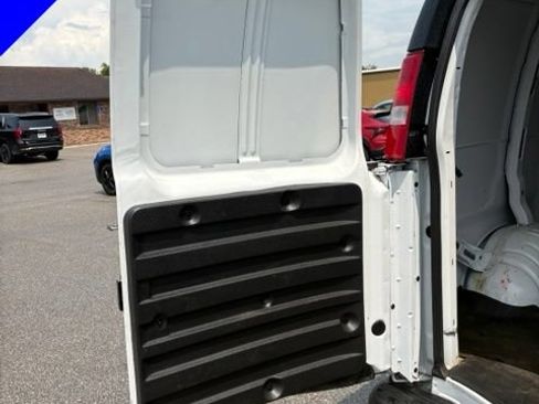 Used 2021 Chevrolet Express 2500 w/ Driver Convenience Package RWD image 6