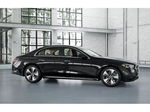 New 2026 Mercedes-Benz E 350 4MATIC Sedan image 14