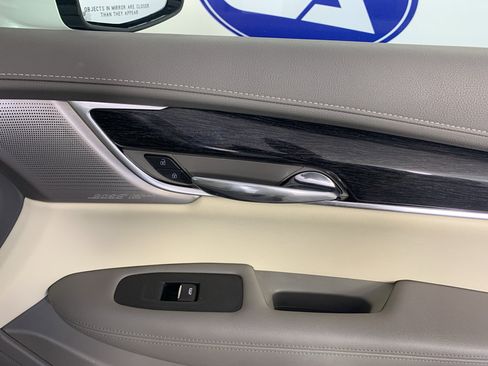 Used 2023 Cadillac XT6 Premium Luxury FWD image 43