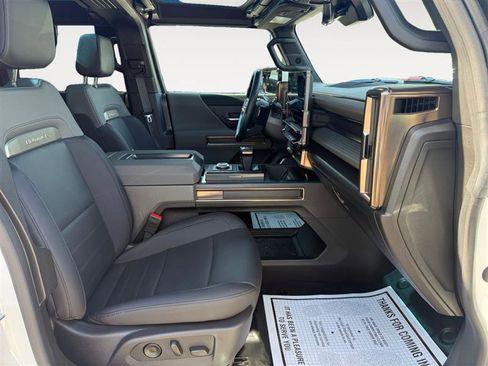 Used 2025 GMC Hummer EV 3X AWD/4WD image 18
