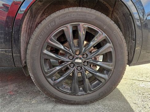 Used 2022 Cadillac XT6 Premium Luxury w/ Platinum Package image 7