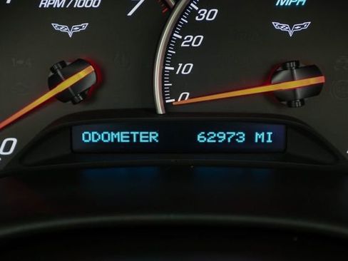 Used 2010 Chevrolet Corvette Grand Sport w/ Preferred Equipment Group RWD image 8
