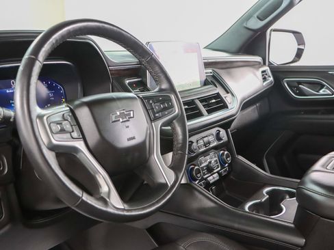 Used 2022 Chevrolet Tahoe Z71 w/ Z71 Off-Road Package image 26