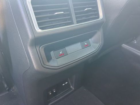 New 2026 Volkswagen Atlas Cross Sport SEL R-Line AWD/4WD image 30