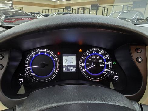 Used 2017 INFINITI QX50 2WD w/ Premium Plus Package image 31