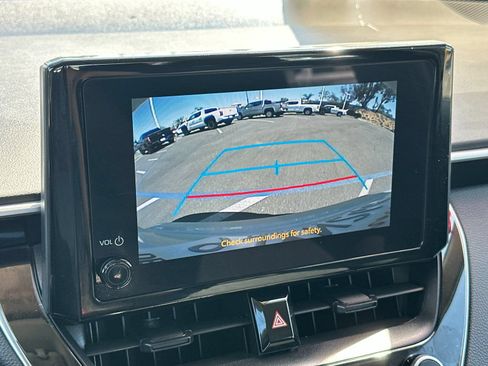 Used 2024 Toyota Corolla LE FWD image 16