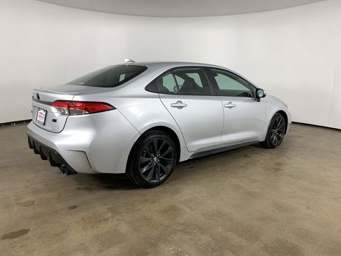 Used 2024 Toyota Corolla SE image 8