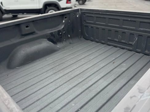 Used 2018 Chevrolet Silverado 1500 LT w/ All Star Edition image 9