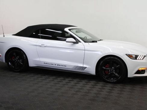 Used 2015 Ford Mustang Convertible w/ Equipment Group 051A RWD image 5