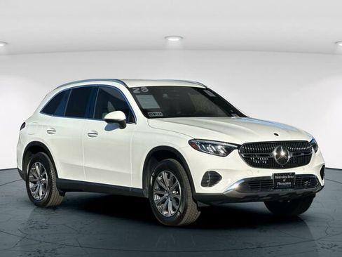 Certified 2023 Mercedes-Benz GLC 300 image 9