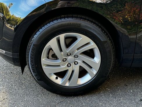 New 2026 Land Rover Range Rover Evoque S image 7