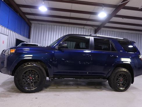 Used 2022 Toyota 4Runner SR5 Premium w/ Moonroof Package image 1