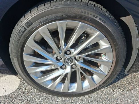 Used 2019 Lexus ES 350 Ultra Luxury w/ Accessory Package 2 FWD image 14
