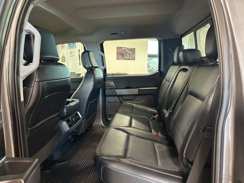 Used 2022 Ford F150 Lariat w/ Trailer Tow Package AWD/4WD image 38