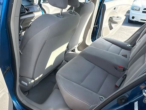 Used 2013 Honda Insight LX image 26