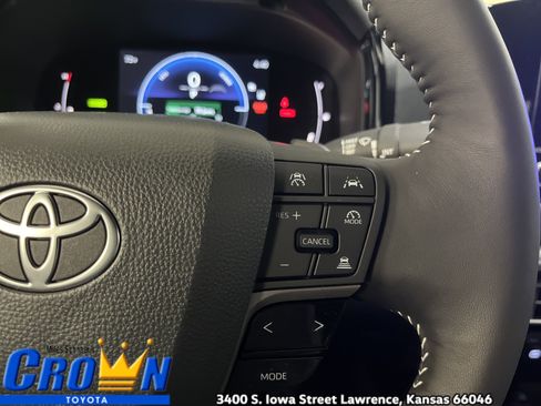 New 2026 Toyota Camry SE FWD image 30