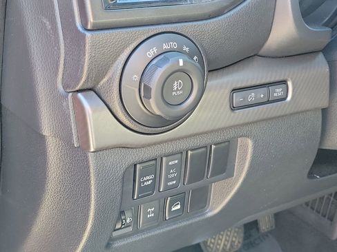 Certified 2020 Nissan Titan PRO-4X w/ Pro-4x Convenience Package image 29