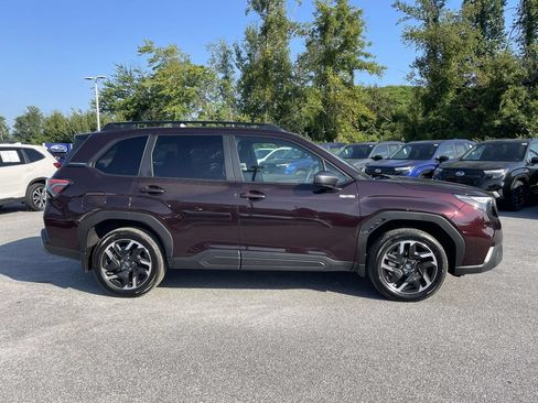 Used 2026 Subaru Forester Premium AWD/4WD image 29