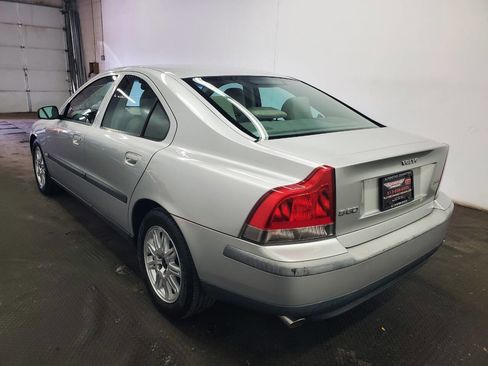 Used 2004 Volvo S60 2.5T FWD image 5