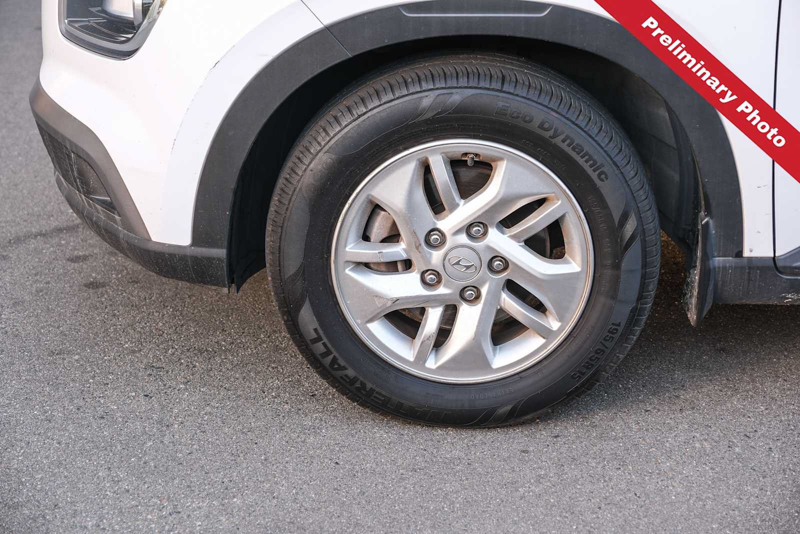Used 2020 Hyundai Venue SEL w/ Convenience Package FWD image 7