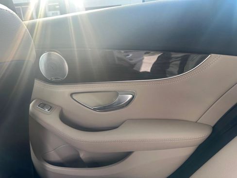 Used 2015 Mercedes-Benz C 300 4MATIC Sedan image 13