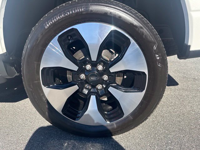 Certified 2024 Ford F150 Lightning Platinum AWD/4WD image 8