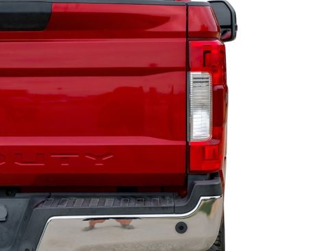 Used 2017 Ford F250 Lariat w/ Lariat Ultimate Package AWD/4WD image 52