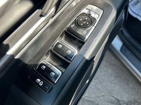 Used 2025 Kia Telluride S FWD image 12