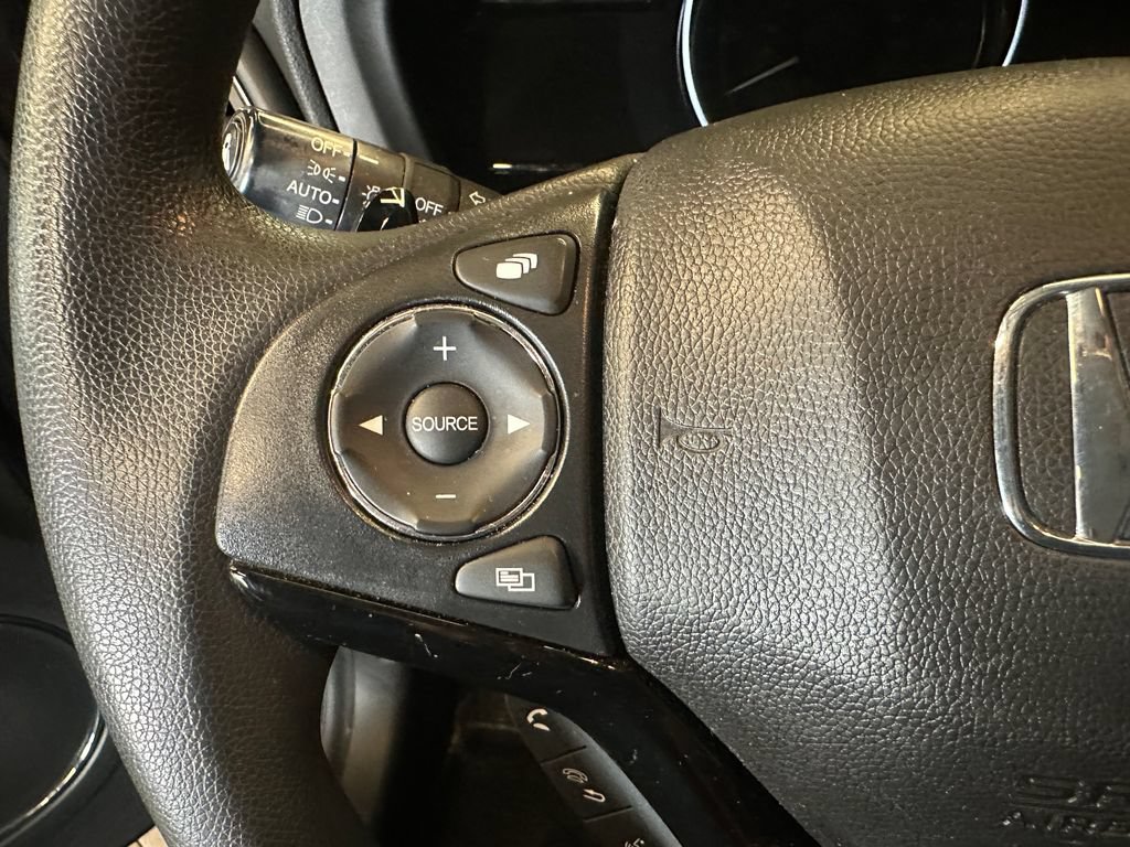 Used 2019 Honda HR-V EX image 11
