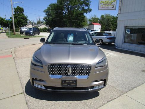 Used 2020 Lincoln Aviator Reserve w/ Equipment Group 201A AWD/4WD image 9