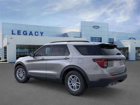 New 2026 Ford Explorer Active image 4