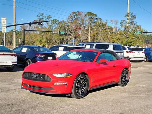 Used 2023 Ford Mustang Premium image 4