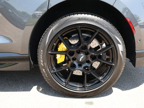 Used 2025 Aston Martin DBX 707 AWD/4WD image 7