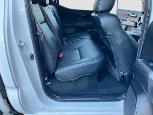 Used 2023 Toyota Tacoma TRD Off-Road image 25